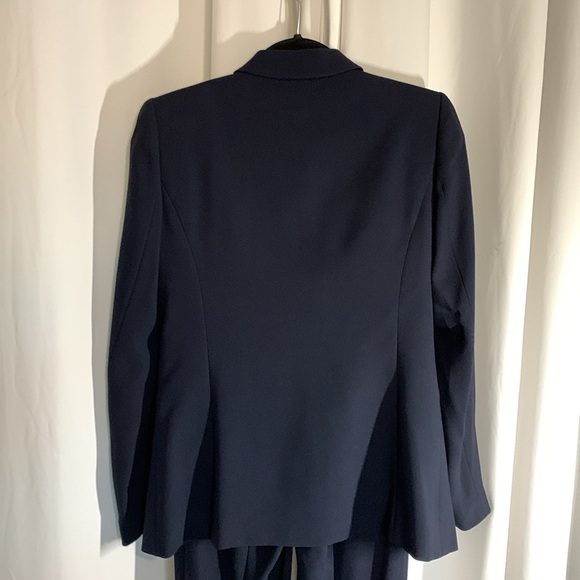 Elie Tahari Suit Jacket Size 4 Pant Size 6 - Picture 6 of 12